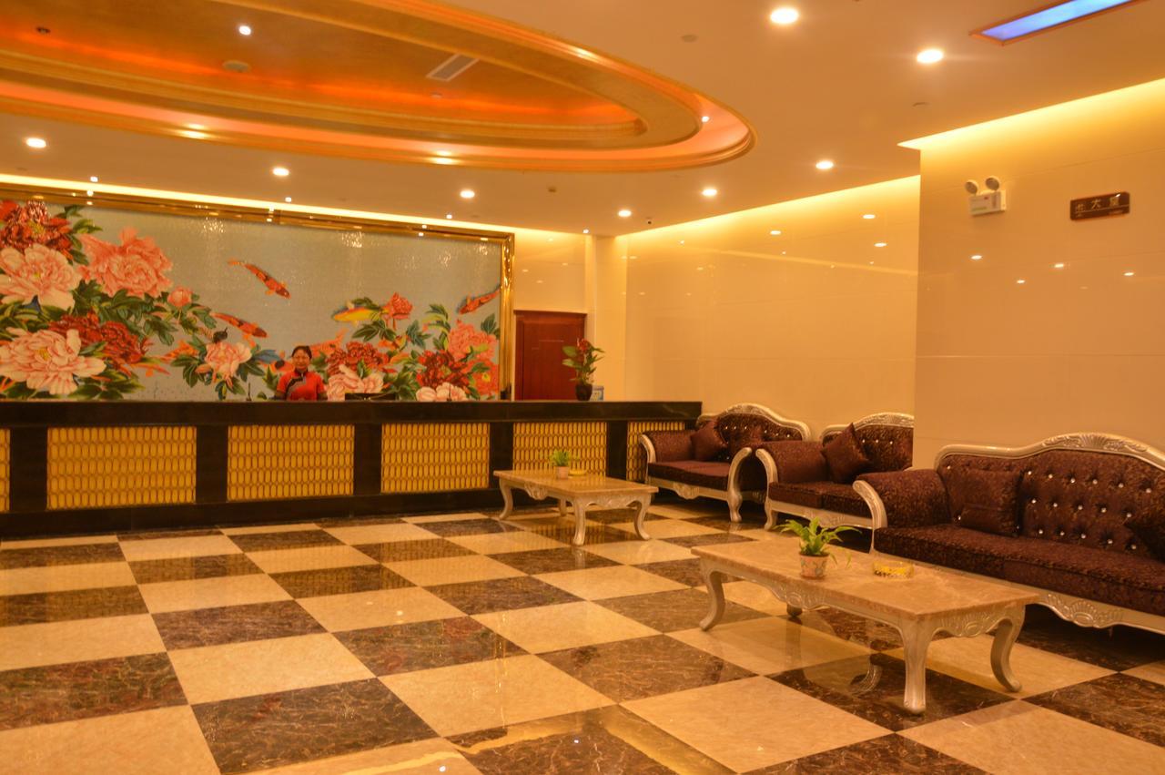 Yinruilin International Hotel Куньмин Экстерьер фото