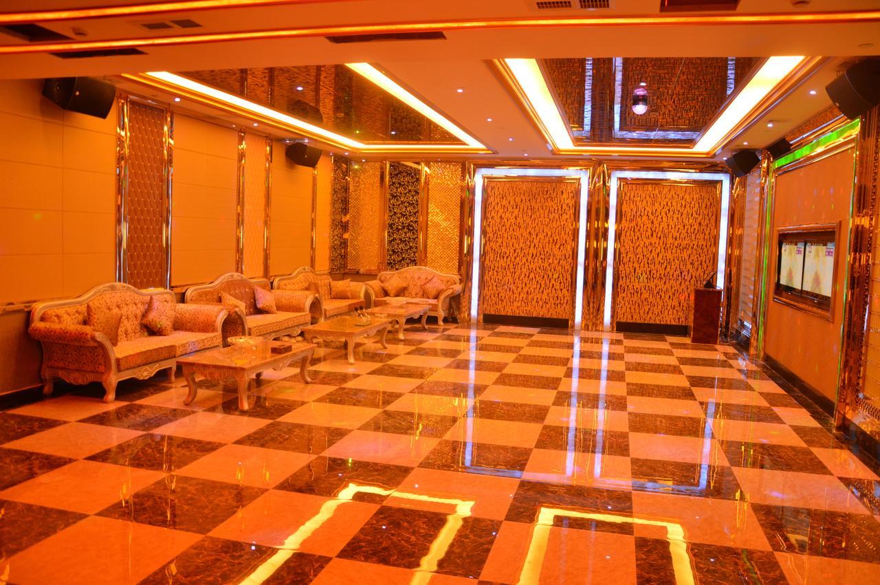 Yinruilin International Hotel Куньмин Экстерьер фото